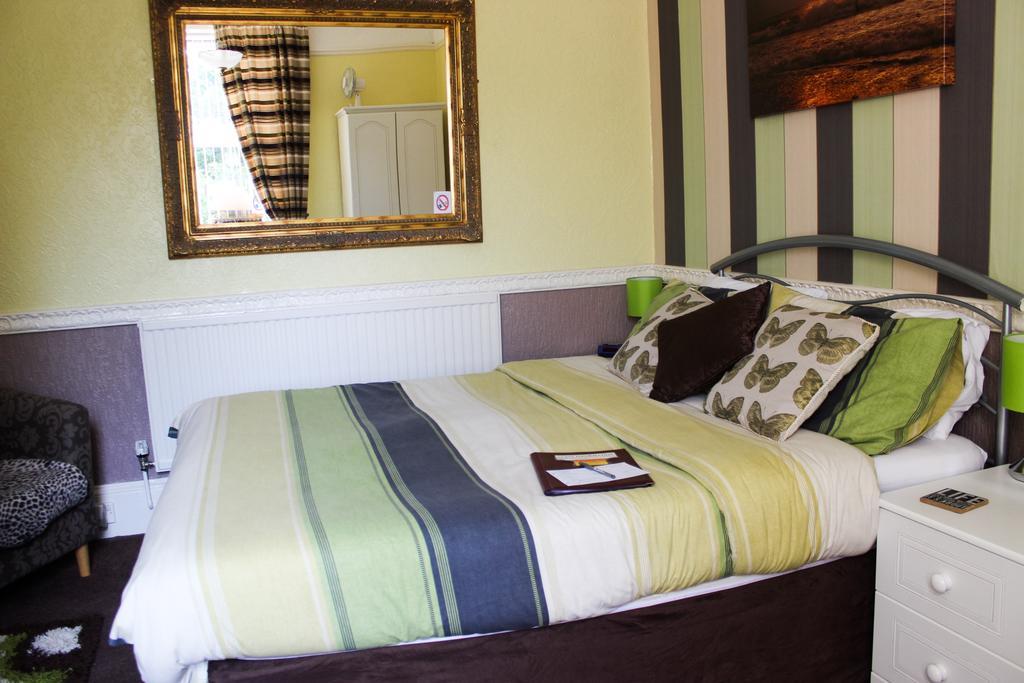 Malvern Guest House Бринлингтон Экстерьер фото