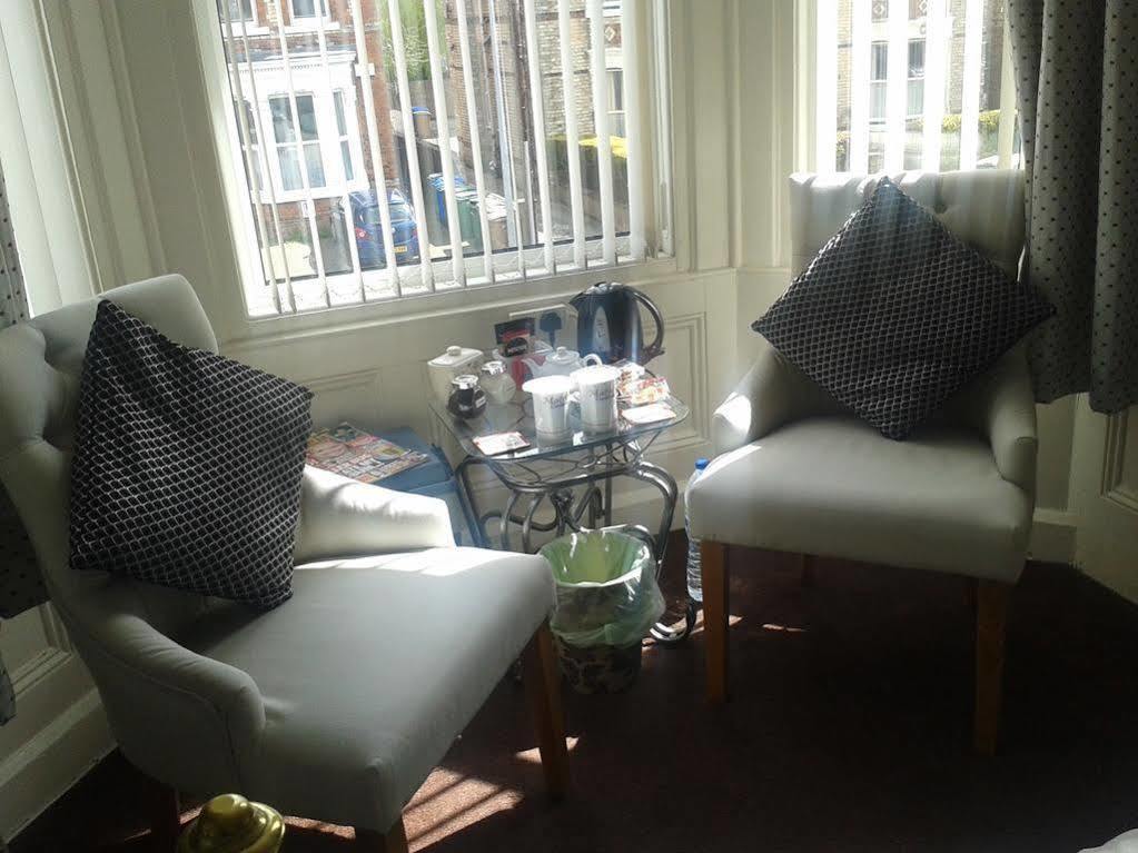 Malvern Guest House Бринлингтон Экстерьер фото